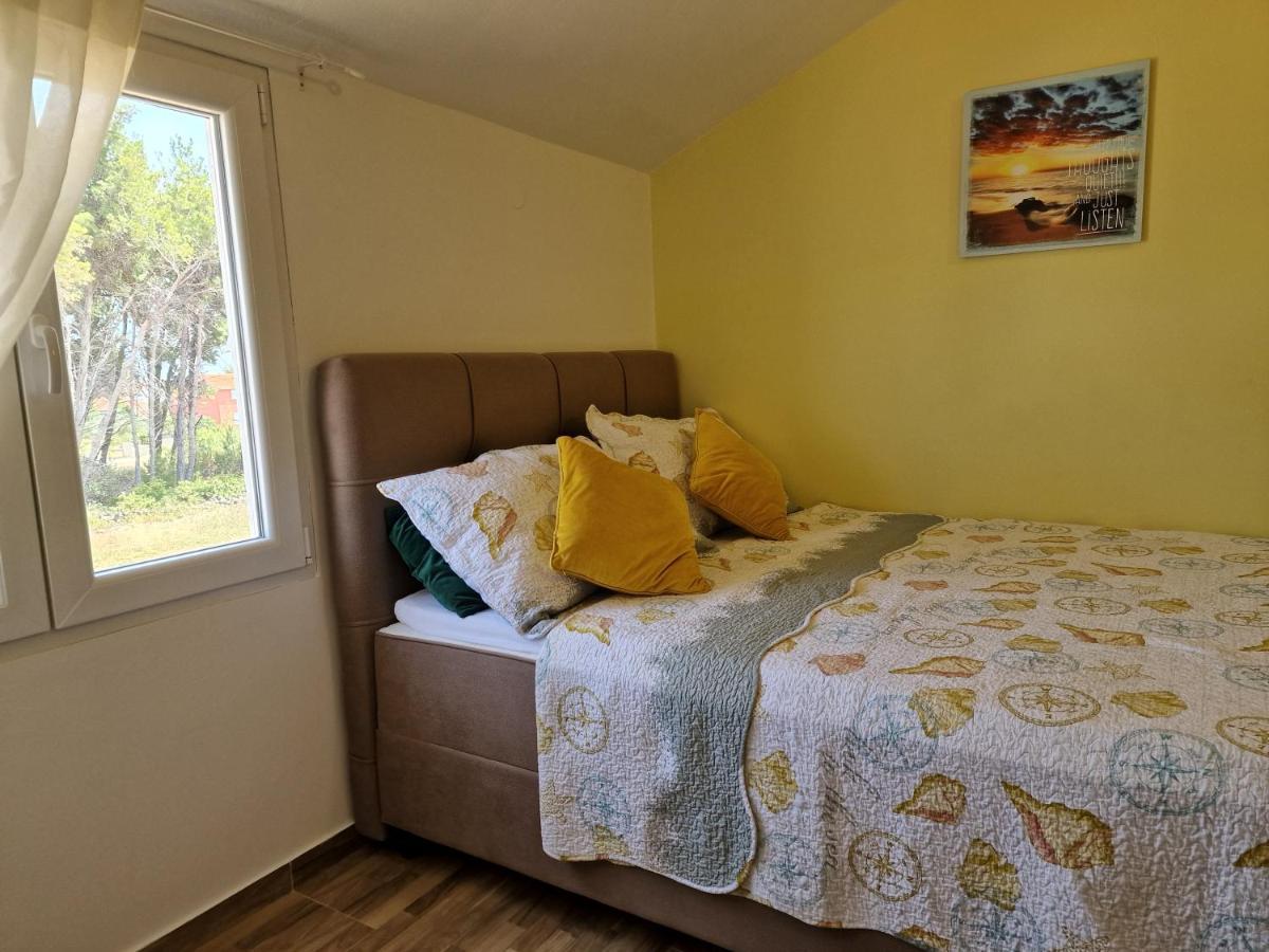 Apartments Marija Vir Ngoại thất bức ảnh