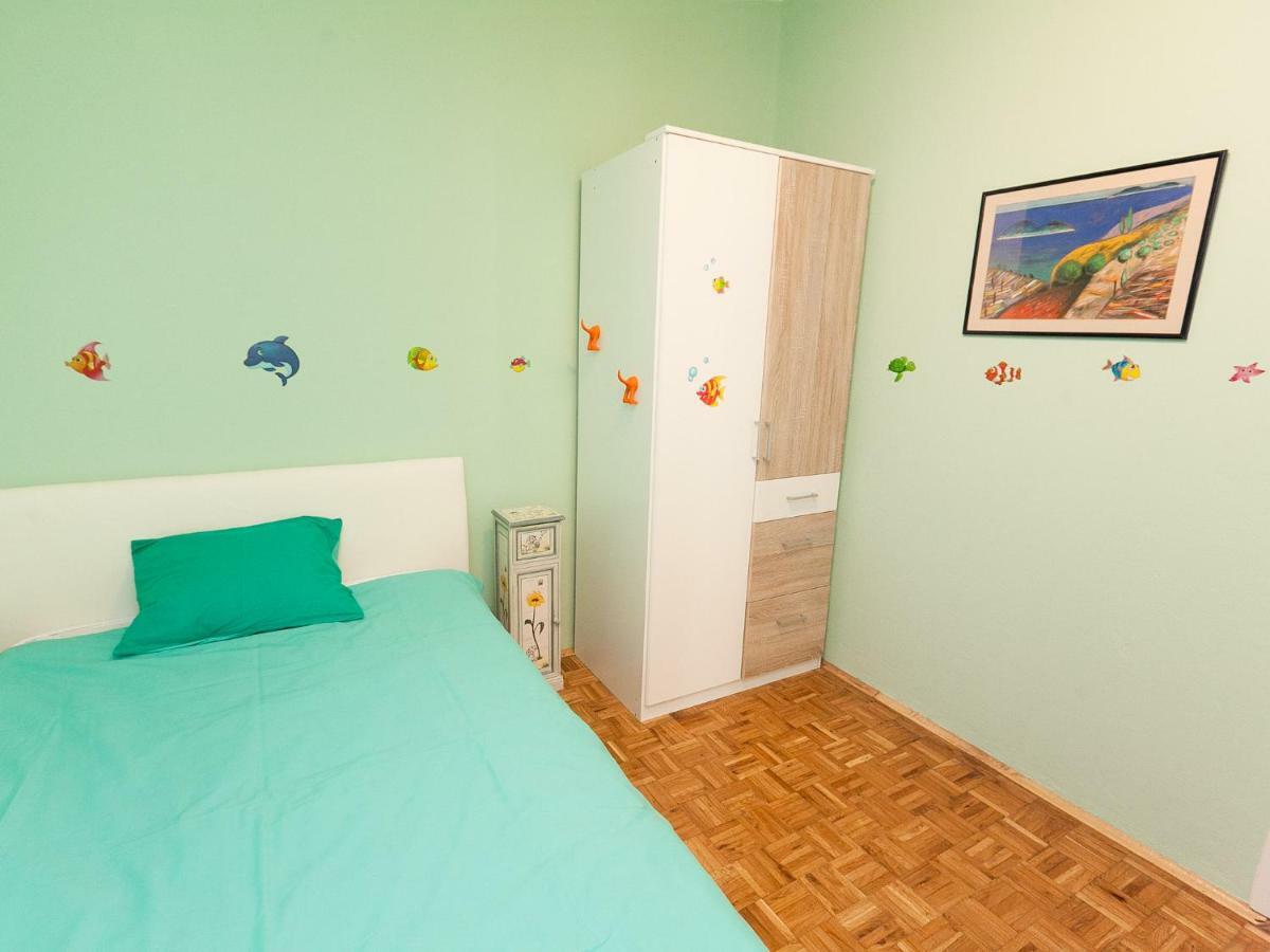 Apartments Marija Vir Ngoại thất bức ảnh